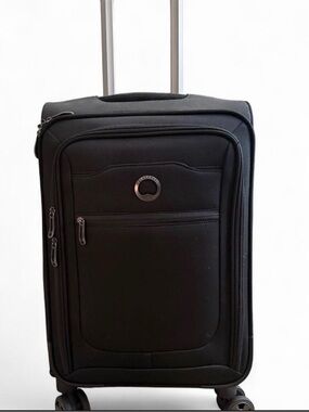 Delsey Paris Black soft-side Carry-On Spinner luggage 22”